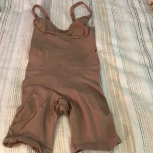Women’s Shapewear Bodysuit in Brown - Classic Comfort
